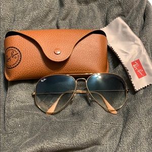 RAY-BAN sunglasses